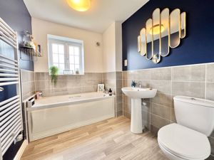 Photo 25- click for photo gallery